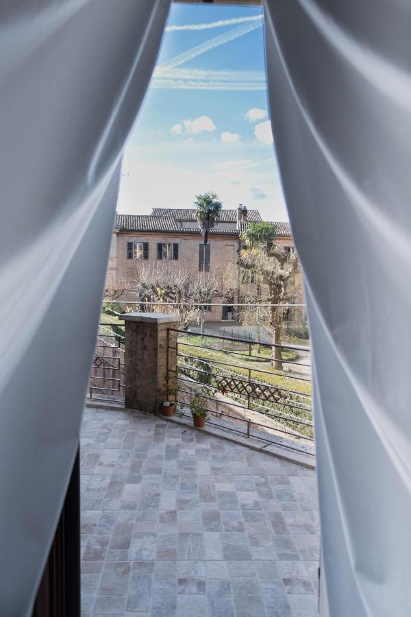 Bed and Breakfast Terrazza sull'infinito Recanati Esterno foto